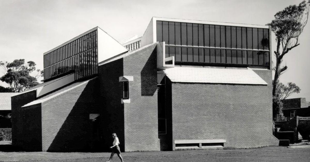 Mona Vale Library